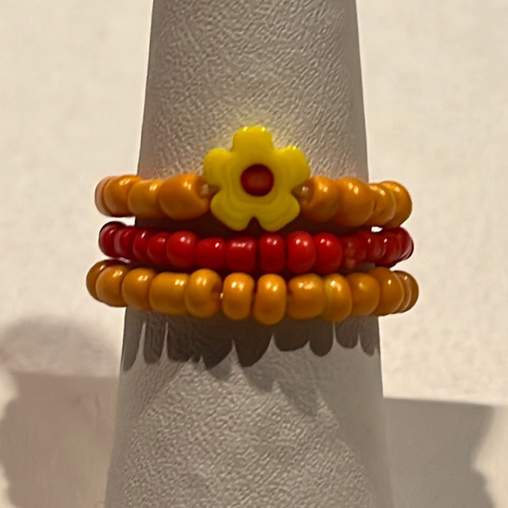 Handmade Orange & Red Flower Beaded Ring Set, Stretchy